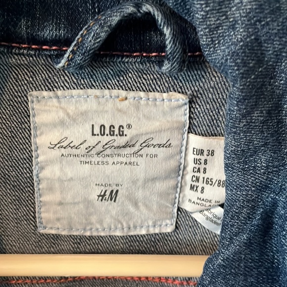 H&M woman’s jean jacket size 8 perfect condition - Picture 2 of 5